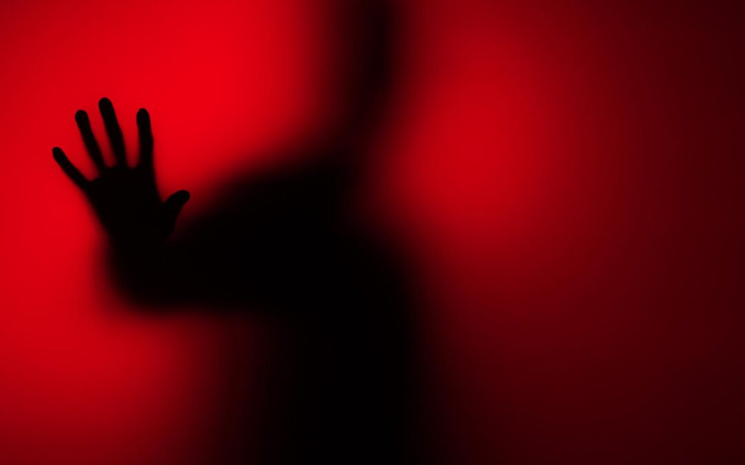 Les EVP : comment enregistrer et analyser les voix de l’au-delà